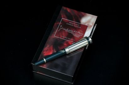 MONTBLANC
Stylo plume modèle 