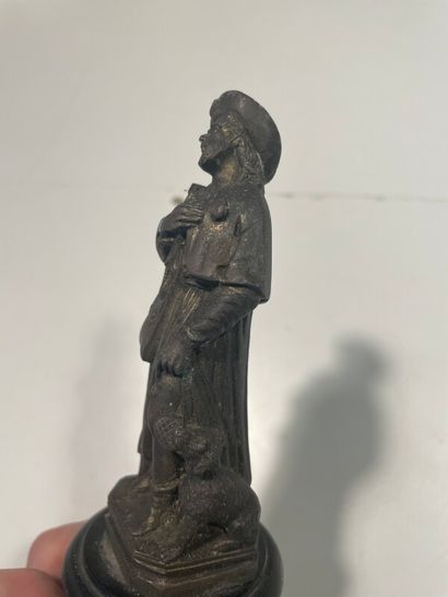 Petite statuette de saint Roch en régule.

H...