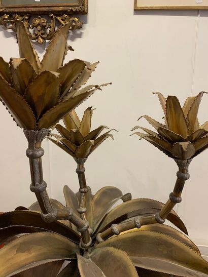 
MAISON JANSEN 

Lampe fleur

Feuilles de...