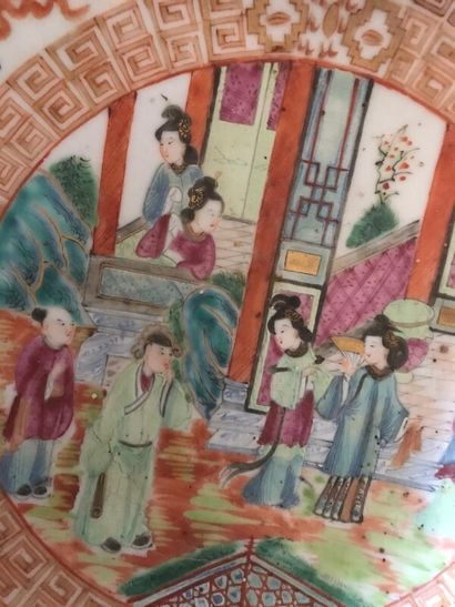 CHINE, Canton - Fin XIXe siècle

Bol en porcelaine...