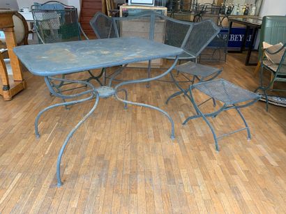 Ensemble de mobilier de jardin en fer laqué...