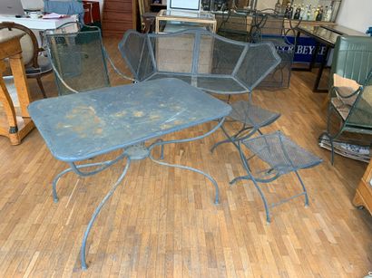 Ensemble de mobilier de jardin en fer laqué...