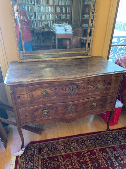 A walnut chest of drawers.

Old regional...