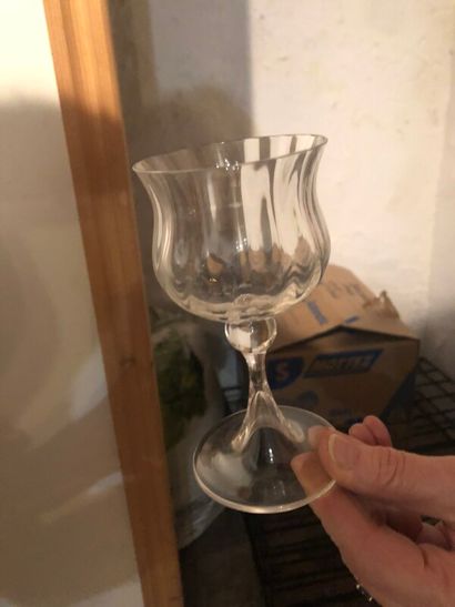 DAUM

6 small wine glasses

Signed
