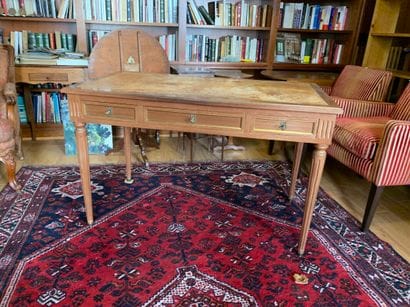 Light wood desk in the Louis XVI style