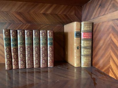 Une manette de livres