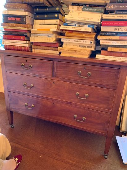 English style four drawer chest of drawe...