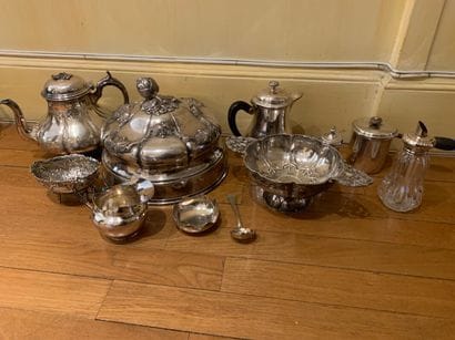 A lot of silver plated metal pieces of forms:...