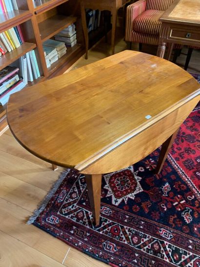 Lot: two tables with flaps and writing table...