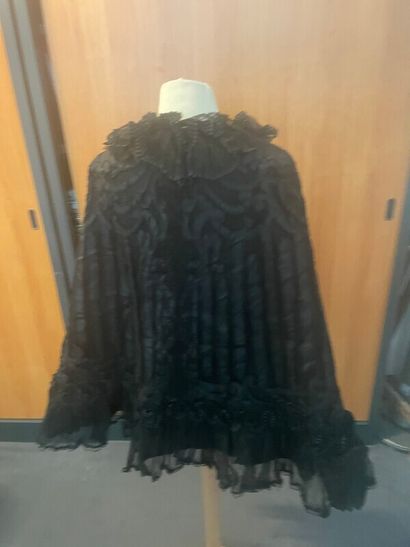 Anonymous, circa 1900

Black silk and tulle...