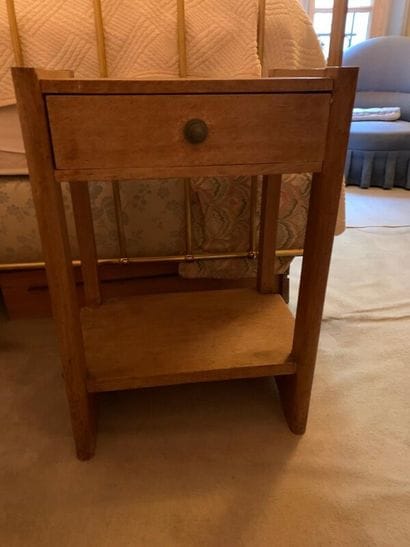 Armoire and bedside in oak ceruse .

Work...