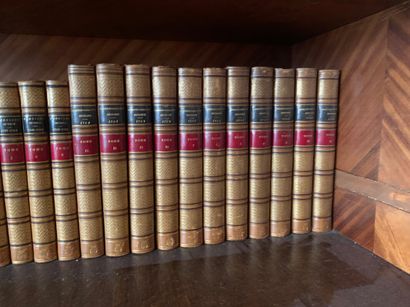 Une manette de livres