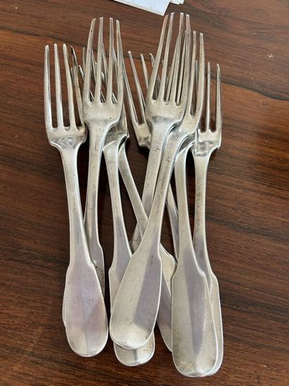 Neuf fourchettes en argent uniplat, pour...