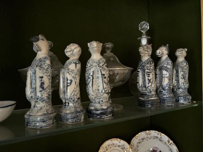 Lot de six personnages anthropomorphes en...