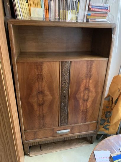 Double-leaf sideboard decorated with stylized...