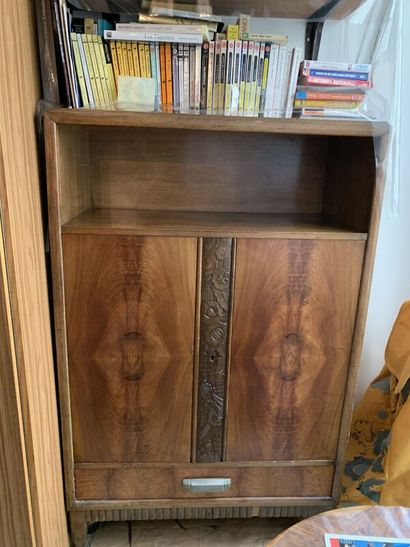 Double-leaf sideboard decorated with stylized...