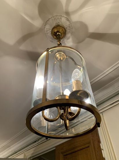 Suspension set including : 
- A Louis XVI-style...