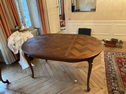 Rococo style carved wood dining table. H75cm....