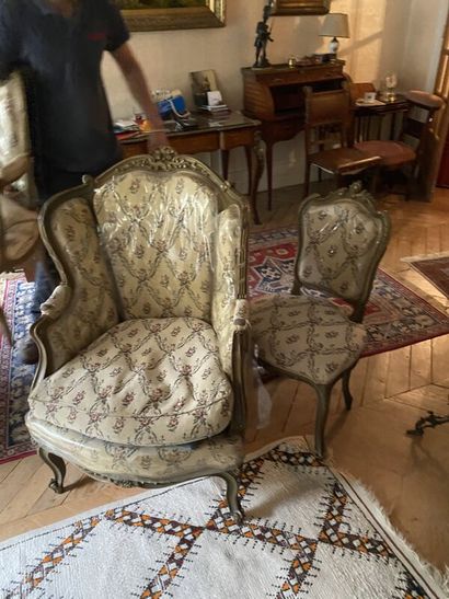 Rococo style living room furniture in molded...