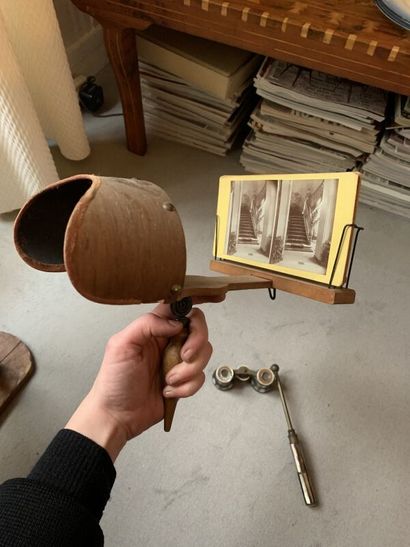 Two optical instruments: magic lantern and...