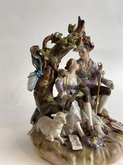 Meissen polychrome porcelain group. Height:...