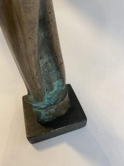 AM (20th century)
Woman with child
Bronze...