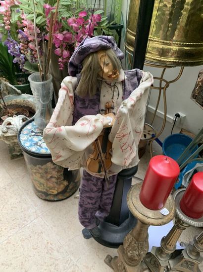 Set of approx. 12 puppets.