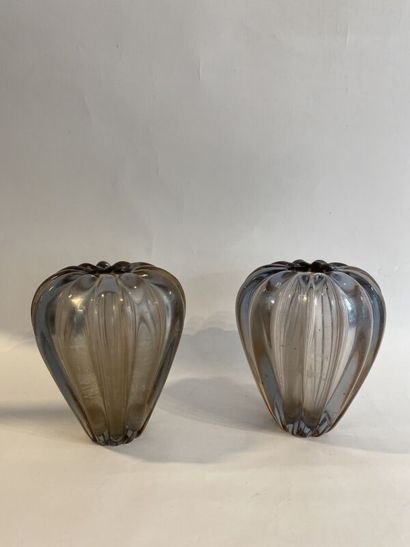 Pair of slightly pink molded crystal vas...