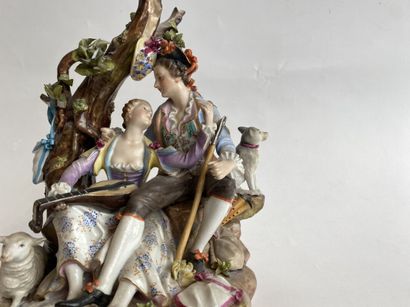 Meissen polychrome porcelain group. Height:...