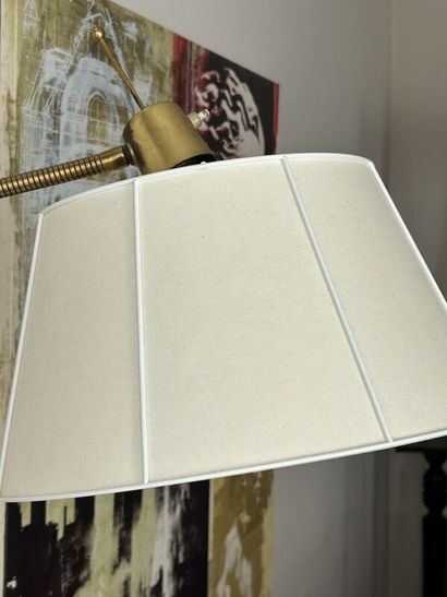 Brass reading lamp with twist system
H 170...