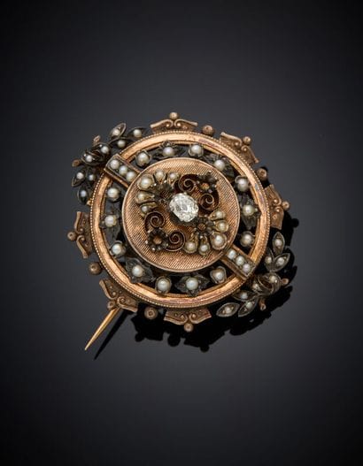 BROCHE en or jaune (750‰) et argent (min....