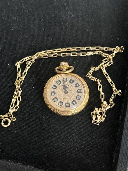 LOT de bijoux, débris et montre en métal...