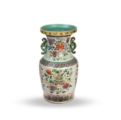 CHINA - 19th century
A baluster vase with...
