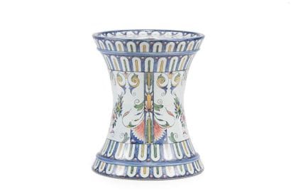 Vasque sur sellette en faience italienne...