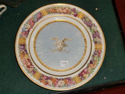 Assiette en porcelaine de Sèvres