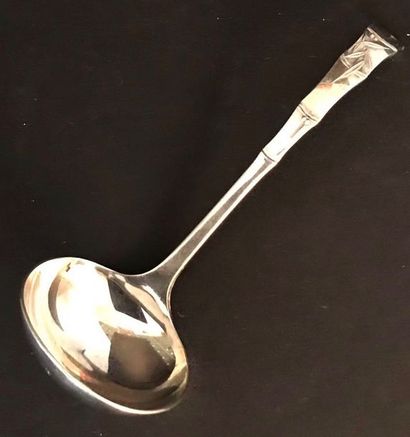 Cuiller à sauce en argent japonnais 950 °/°°...