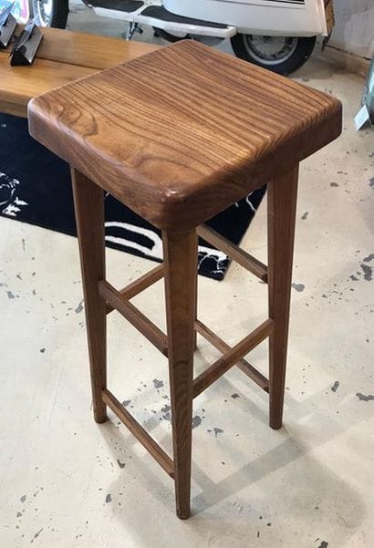 Pierre Chapo : High stool S01C called 