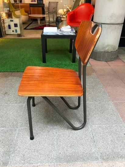 Pierre GUARICHE : 4 Prefacto chairs

Mahogany...