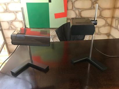 René Talopp : Pair of Samp desk lamps

Plastic,...