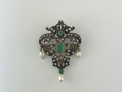 Platinum brooch set with diamonds, Gross...