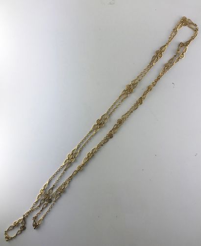 Long necklace in gold 750°/°° with filigree...
