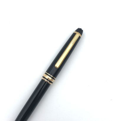 STYLO ROLLER BILLE MONTBLANC Meisterstuck...