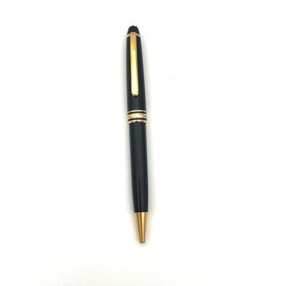 STYLO BILLE MONTBLANC Meisterstuck 164
Résine...