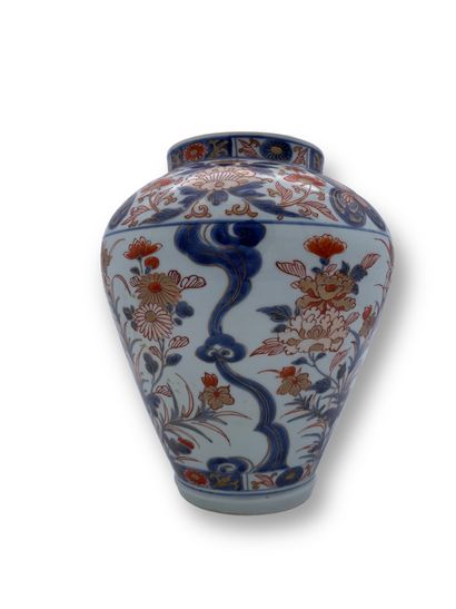 JAPON, Imari, Vase en porcelaine
JAPON, Imari,...