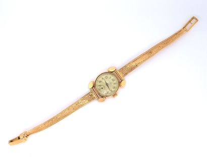 BRACELET MONTRE de dame en or 
FLUVA
BRACELET...