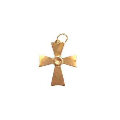 PENDENTIF croix en or (750 ‰).
Poids : 2.70...