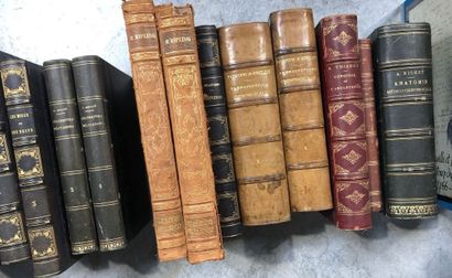 Ensemble de livres
Set of about 18 volumes...