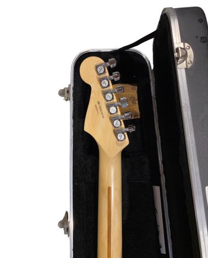 Guitare électrique Solidbody FENDER, modèle...