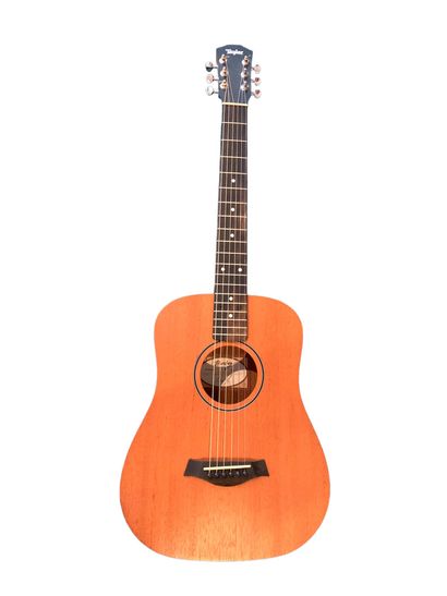 Guitare acoustique TAYLOR, modèle BT2, 2013,...