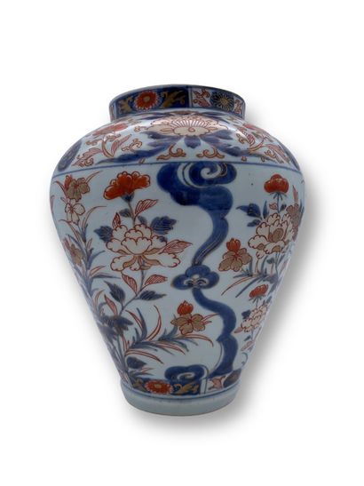 JAPON, Imari, Vase en porcelaine
JAPON, Imari,...